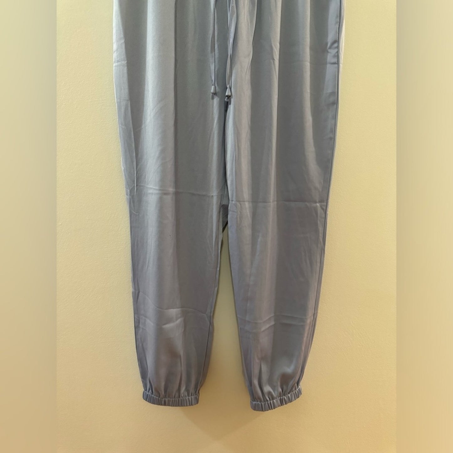 Pre-Owned LG Grlasen High Waist Loose Blue Satin Joggers