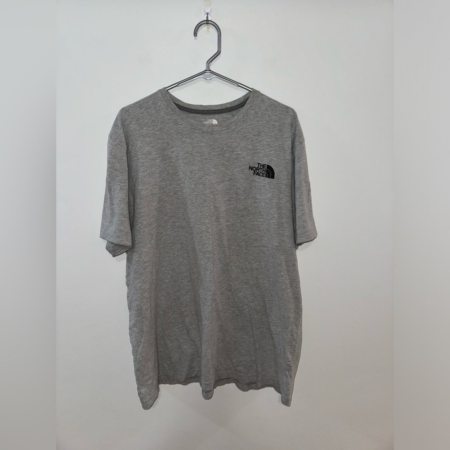 Pre-Owned XL The North Face Grey Logo T-Shirt