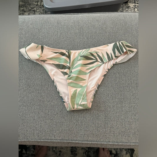 NWT LG Cupshe Light Pink/Green Ruffle Bikini Bottom