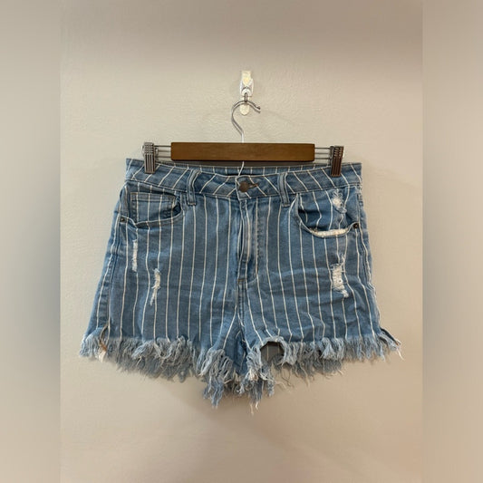 Pre-Owned Size 9 Fashion Nova Blue Pin Stripe Distressed Jean Shorts