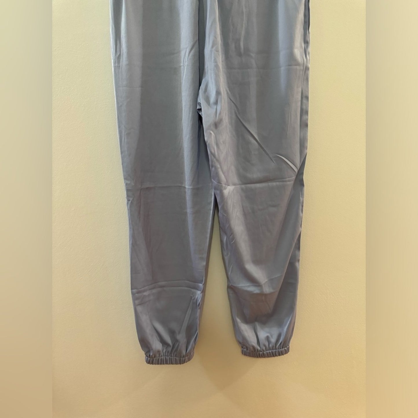 Pre-Owned LG Grlasen High Waist Loose Blue Satin Joggers