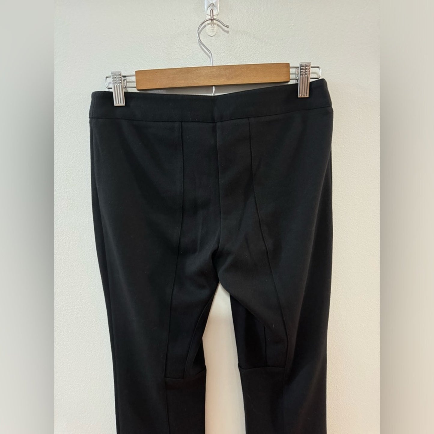 Pre-Owned Size 4 Petite Calvin Klein Black Pants with Ankle Zipper