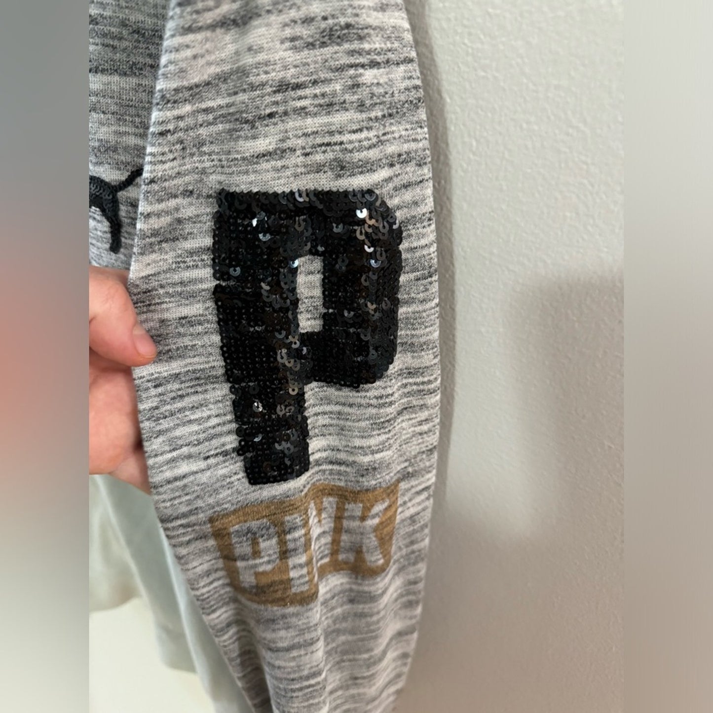 Pre-Owned MD PINK Grey/White Sequin Hoodie