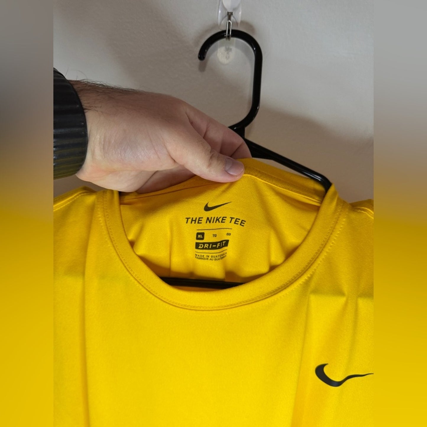 Pre-Owned XL Nike Yellow Dri-Fit The Nike Tee T-Shirt