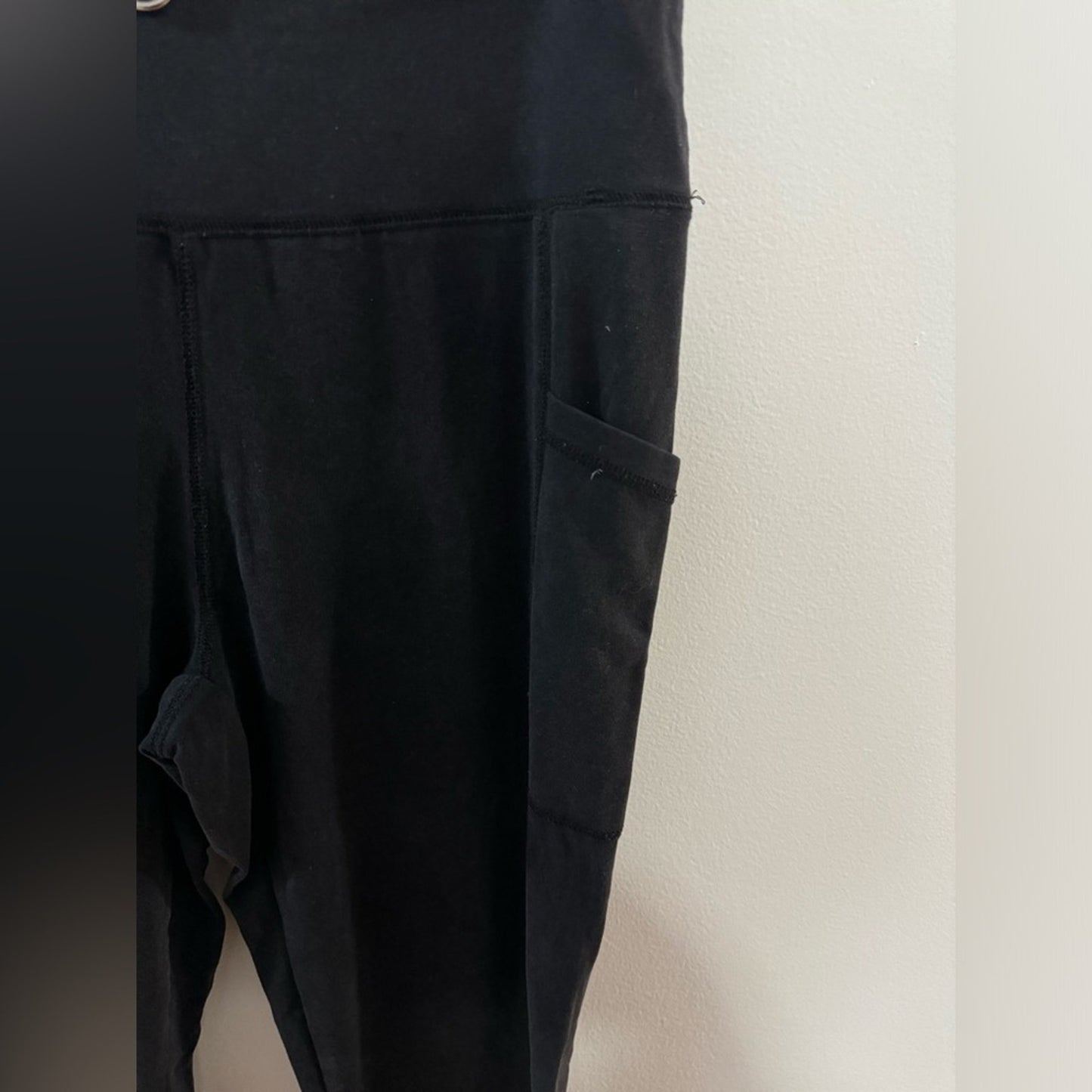 Used MD Maurice’s Black Leggings