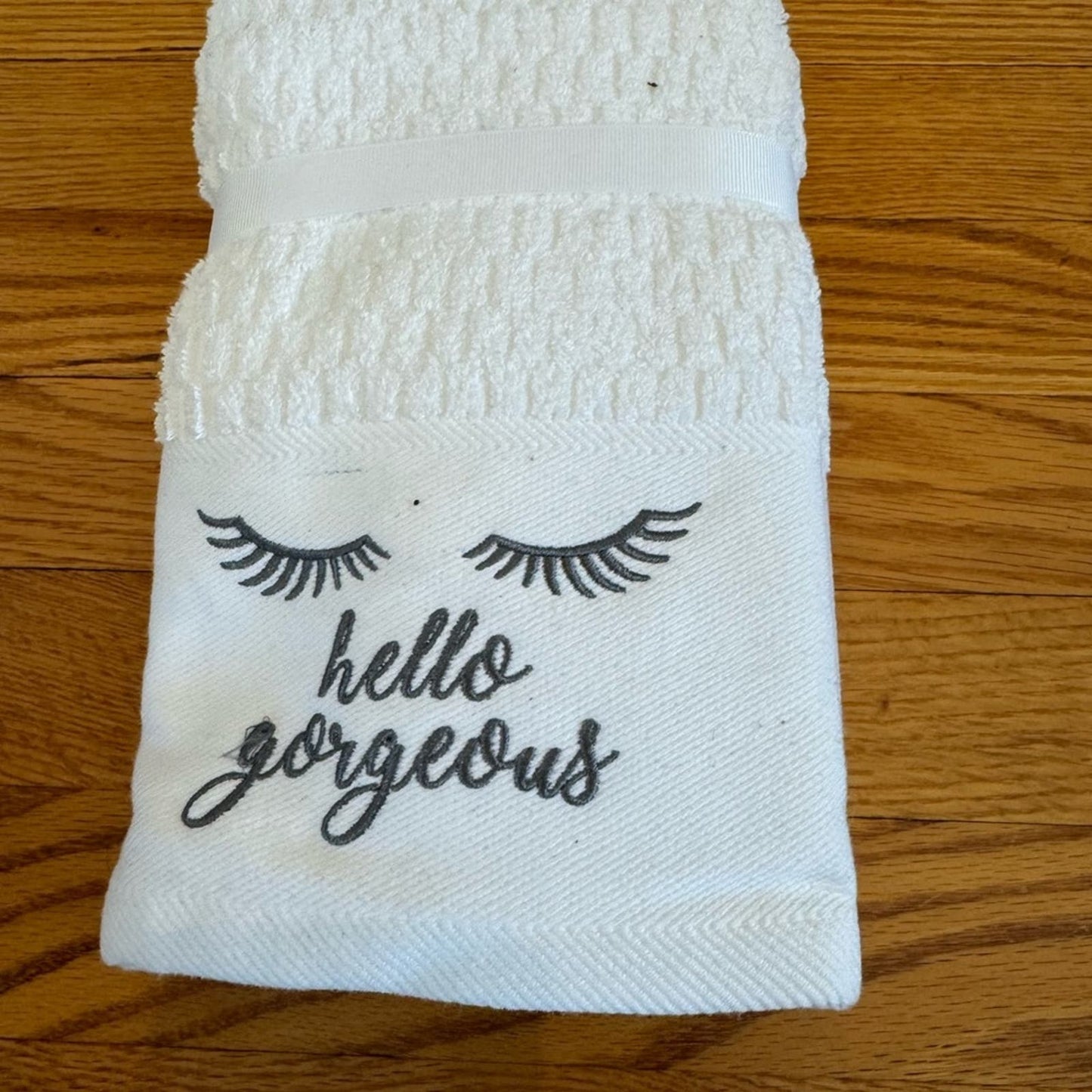 NWT Deborah Connolly Designs Hand Towel - “Hello Gorgeous”