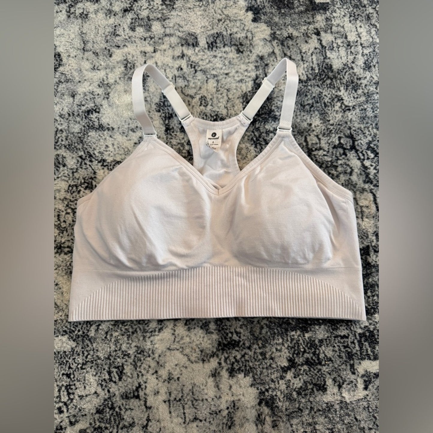 Pre-Owned LG 90 Degree White Sports Bra