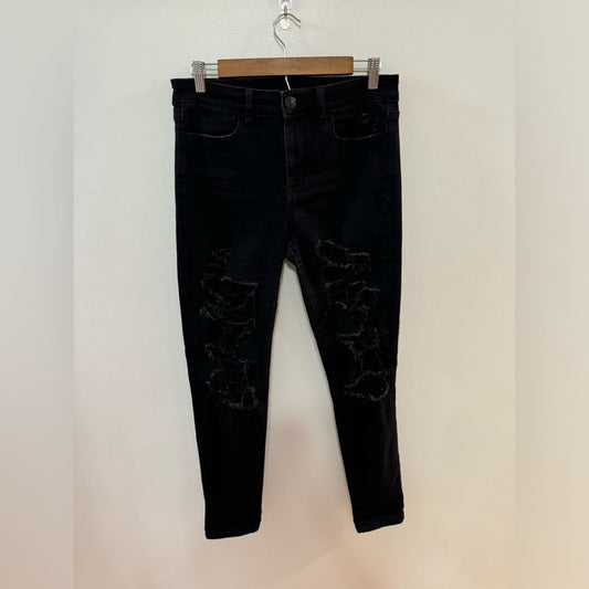 Pre-Owned Size 10 American Eagle Black Hi-Rise Distressed Jegging