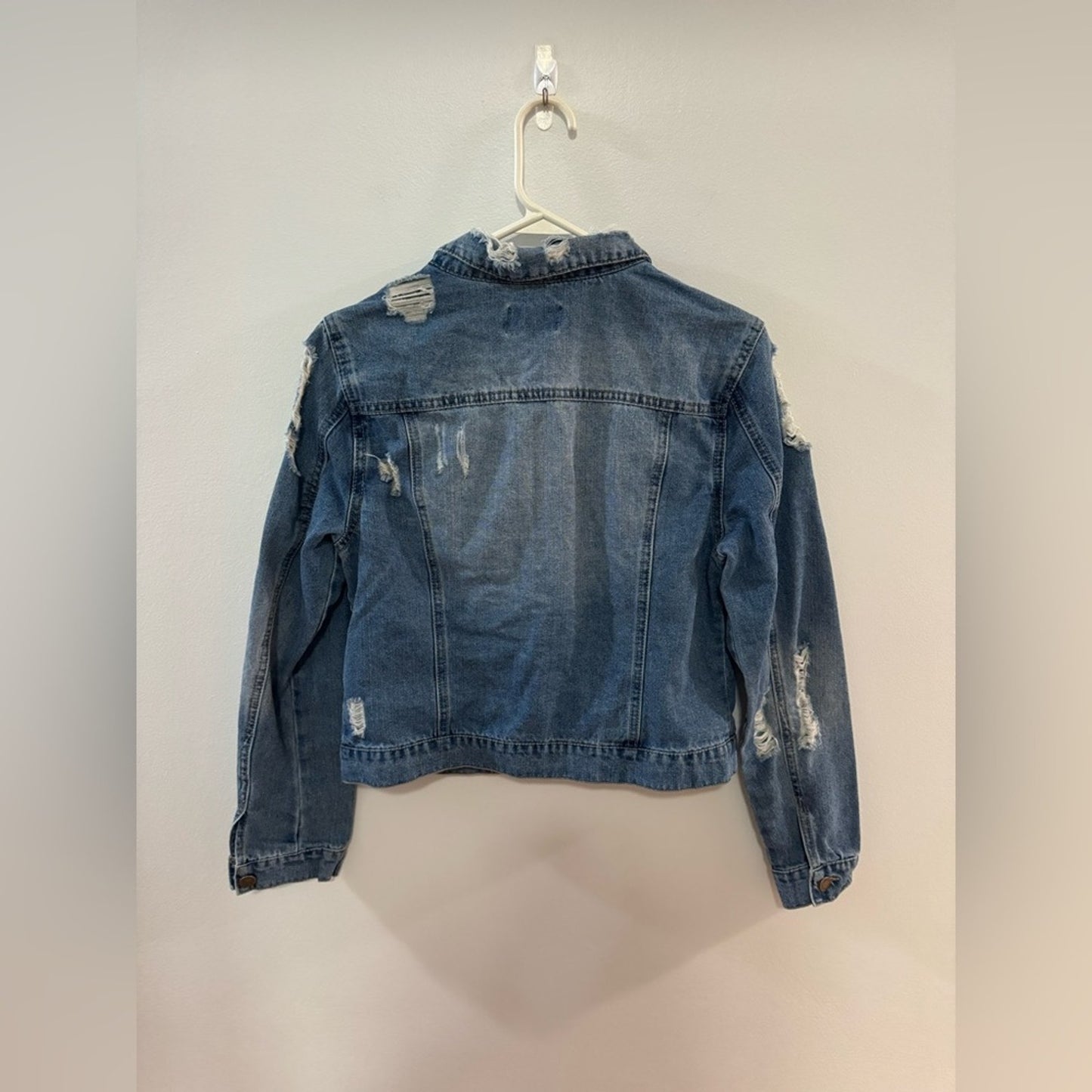 Pre-Owned LG Cisono Blue Distressed Cropped Jean Jacket