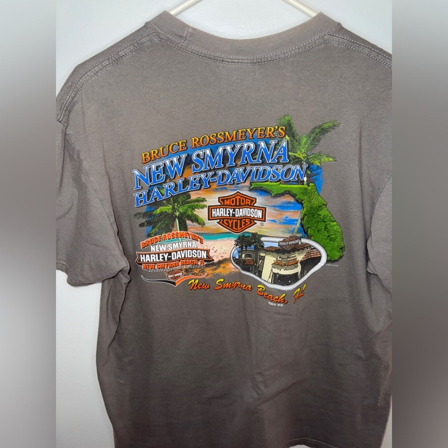 LG Harley Davidson Green New Smyrna Beach, Florida 2012 Graphic Pocket T-Shirt