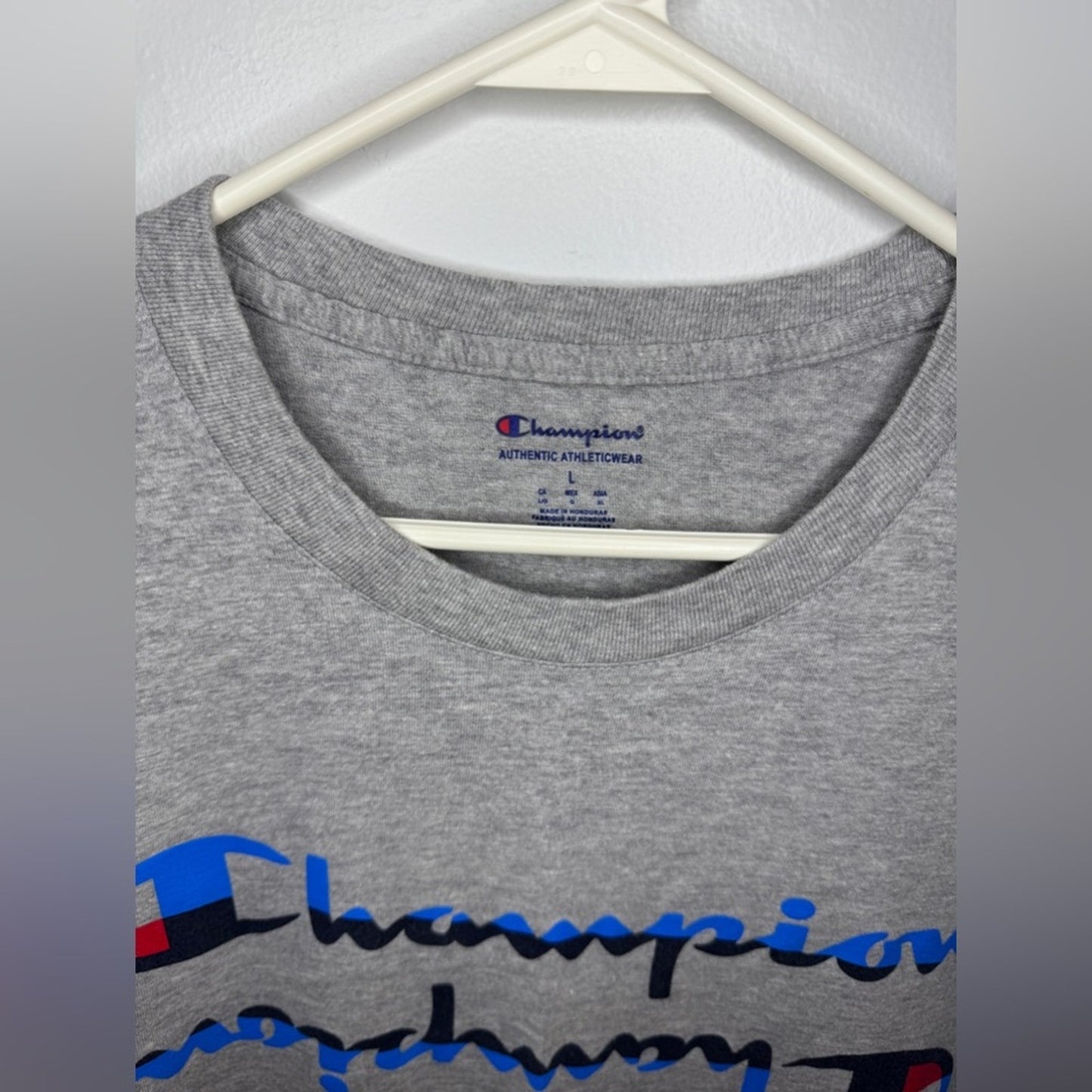 Pre-Owned LG Champion Logo Graphic T-Shirt