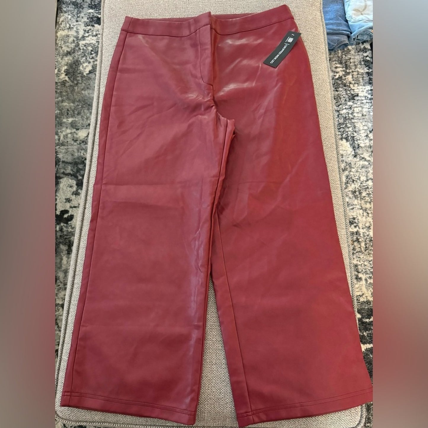 NWT LG Bagatelle Collection Cropped Wide Leg Red Pleather Pants