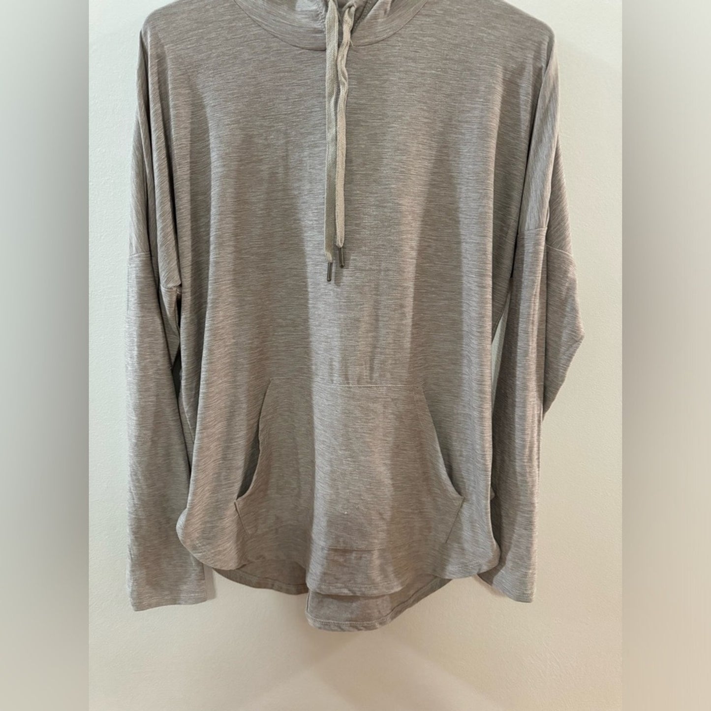 Pre-Owned MD Kyodan Grey Long Sleeve Athletic Hoodie