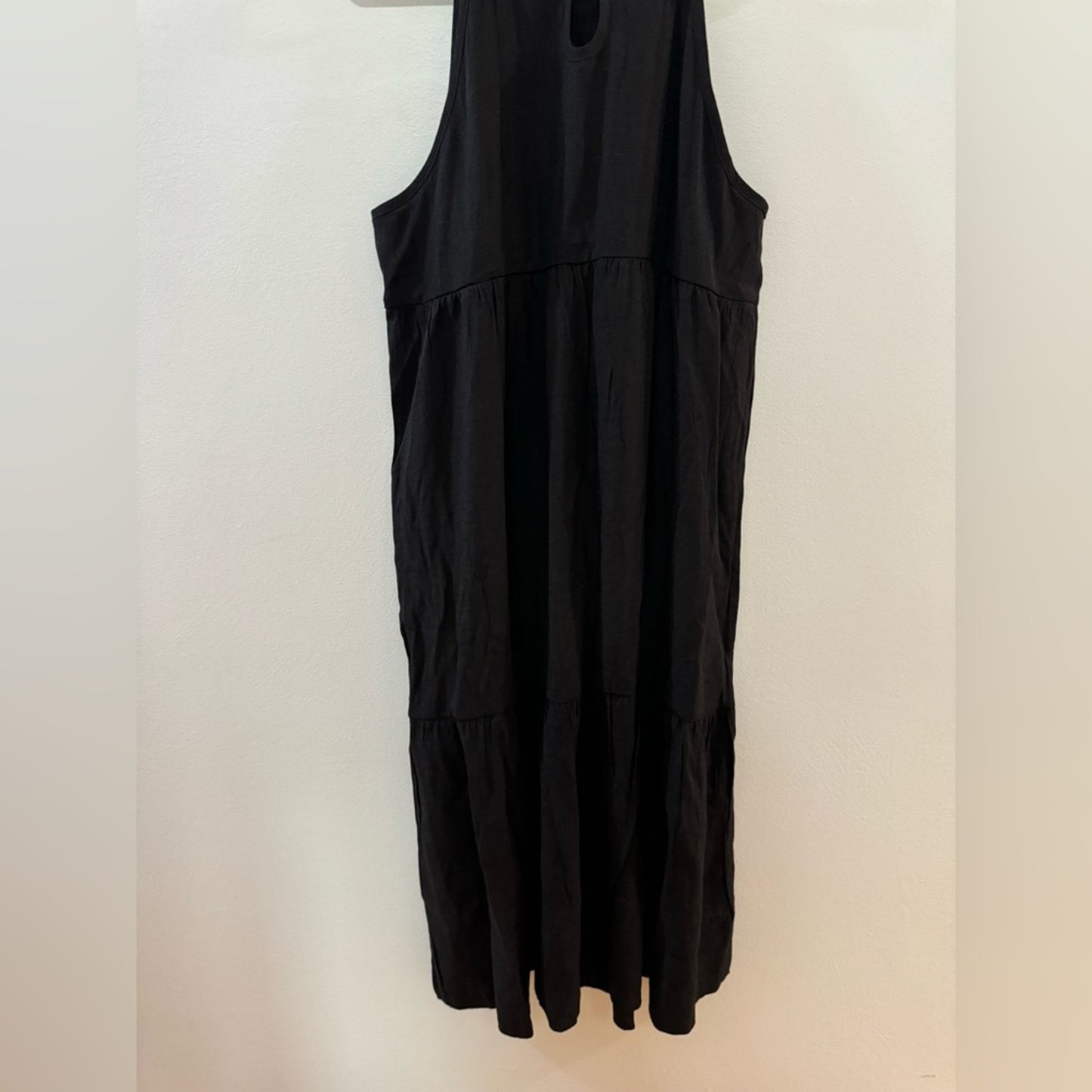 Pre-Owned LG Unbranded Black Halter Long Dress