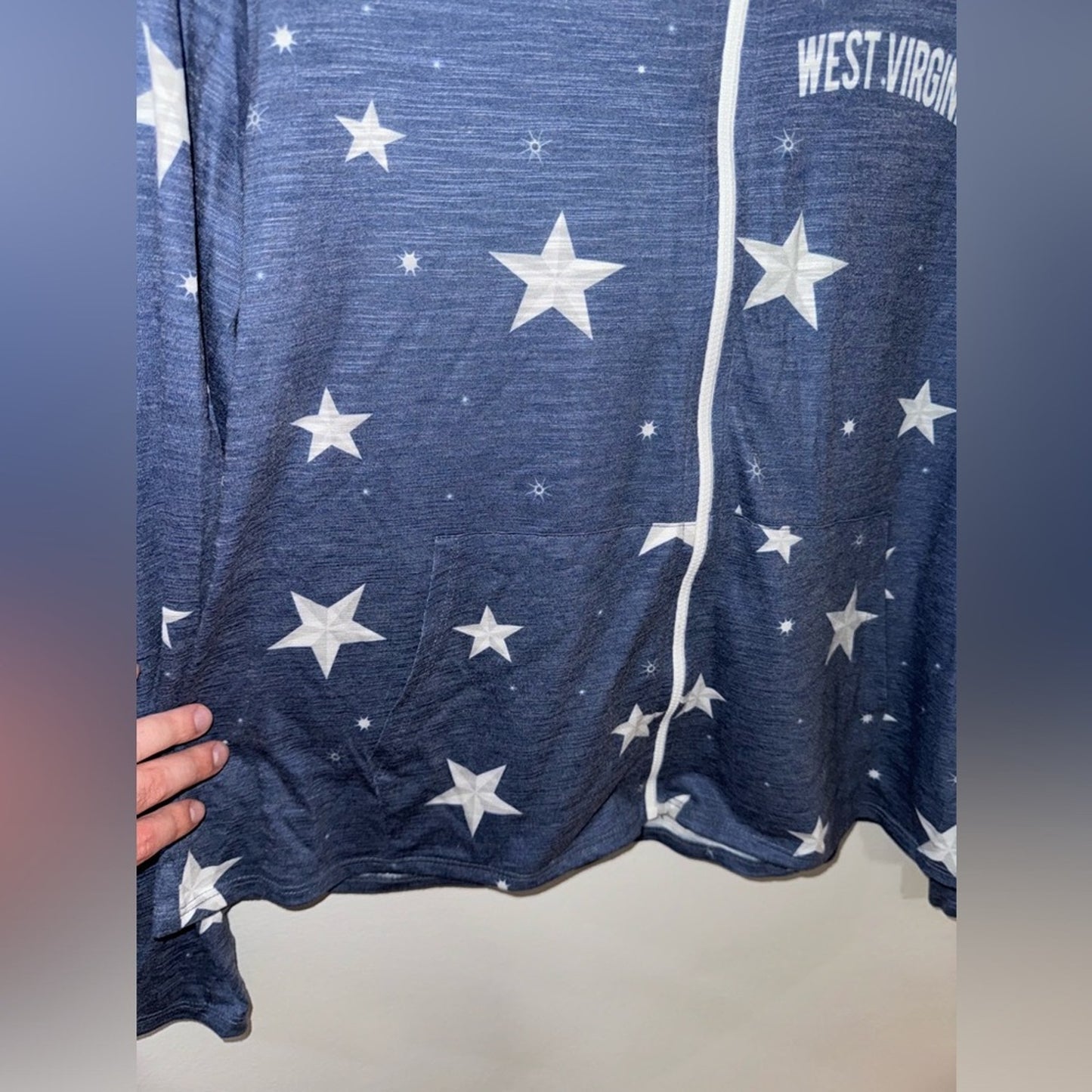 Pre-Owned MD Redshirt Blue Star Zip Up WVU West Virginia Hoodie