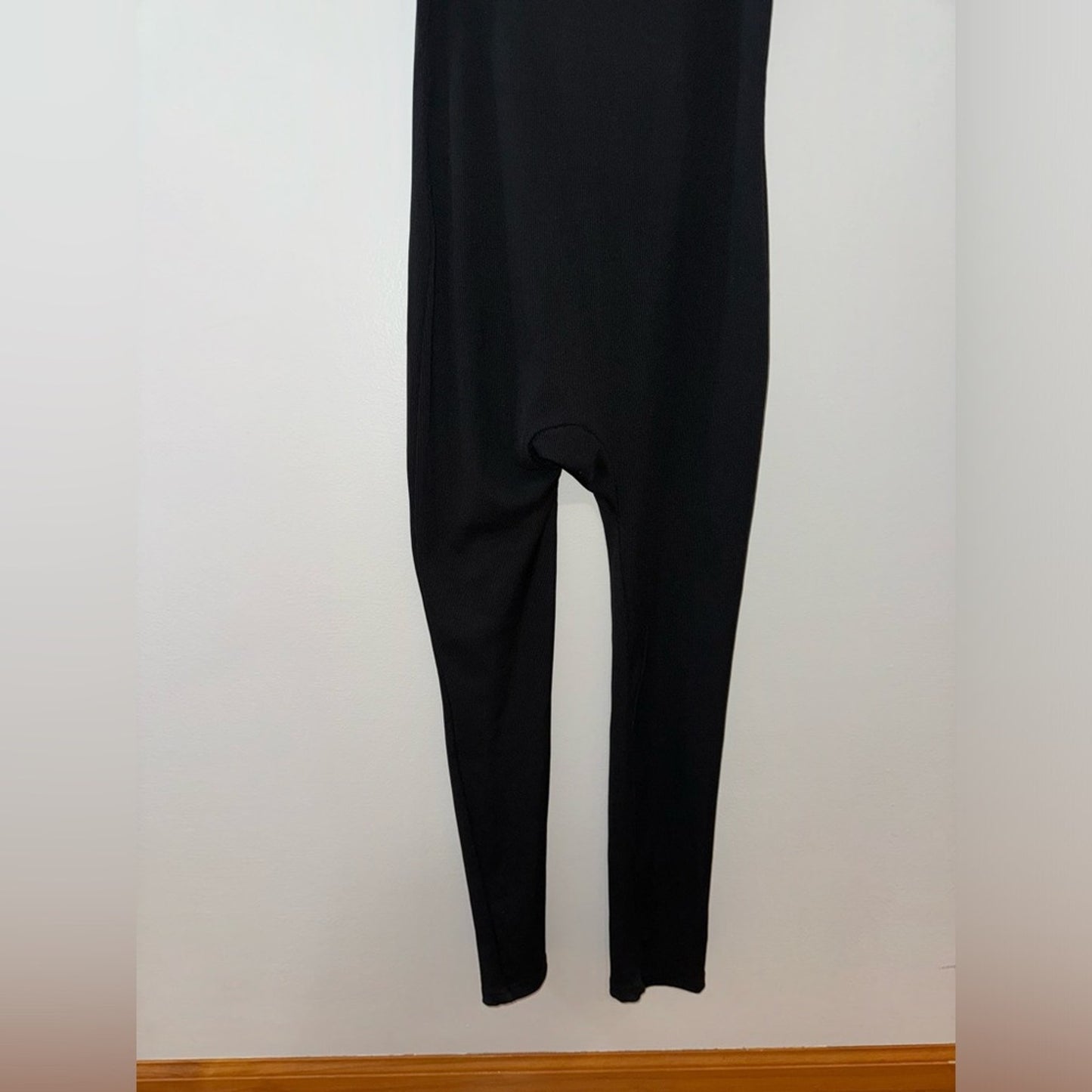 Pre-Owned MD Unbranded Black Ribbed Jumpsuit