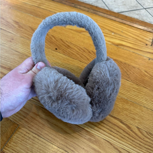 Pre Owned Earmuffs