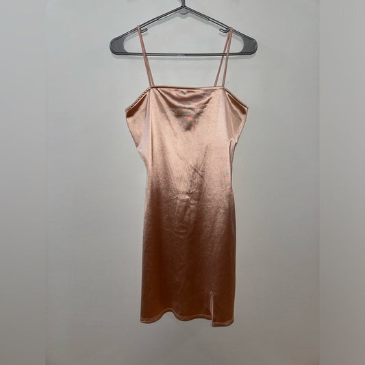 Pre-Owned MD Polly & Esther Pink Satin Slip Dress