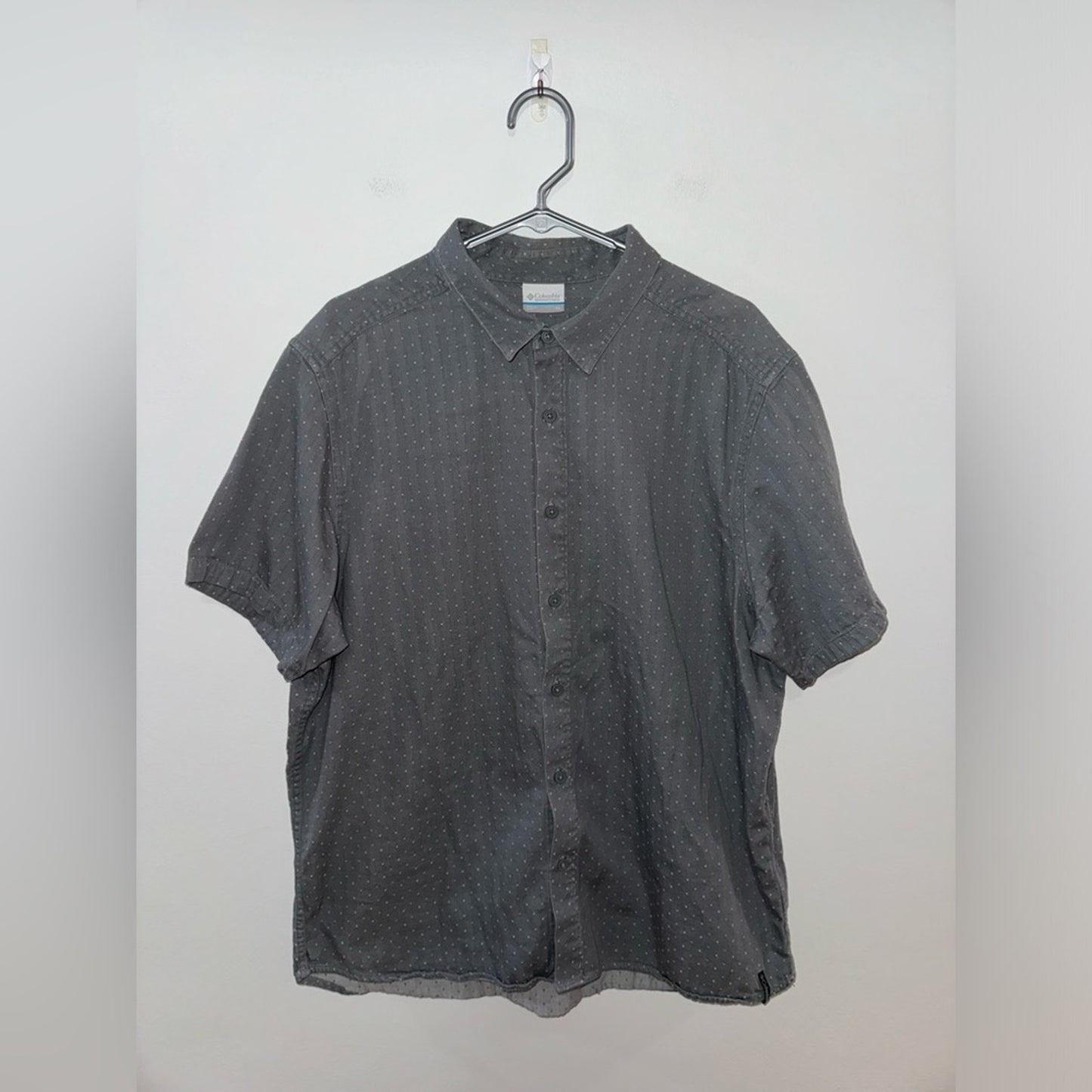 Pre-Owned XL Columbia Short Sleeve Button Up Shirt