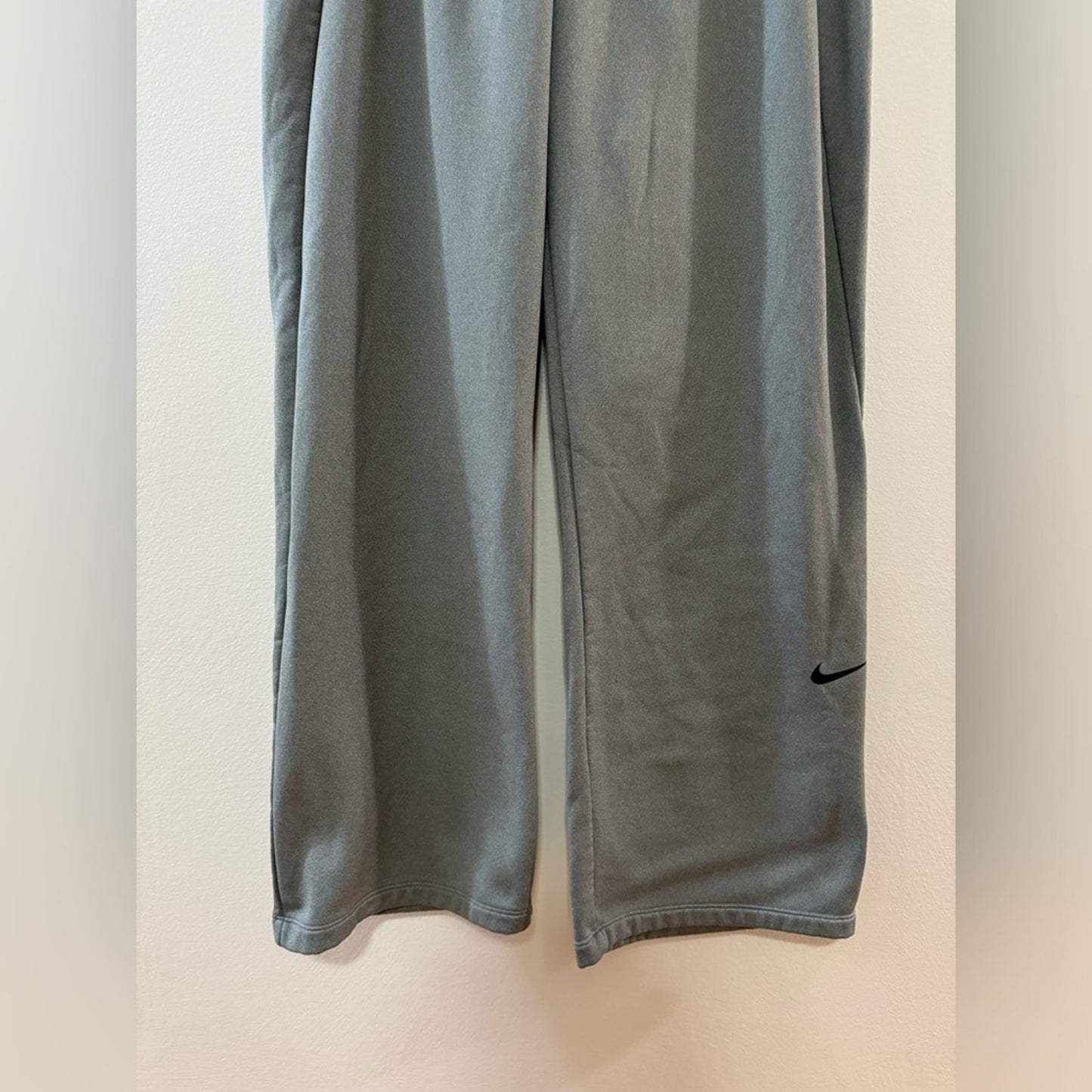 Pre-Owned MD Nike Grey Athletic Pants