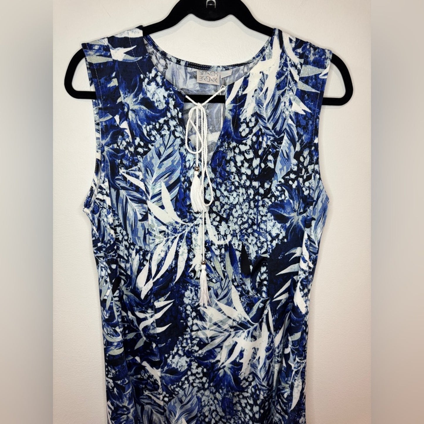 NWT LG Beach Break Blue and White Tropical Print Dress