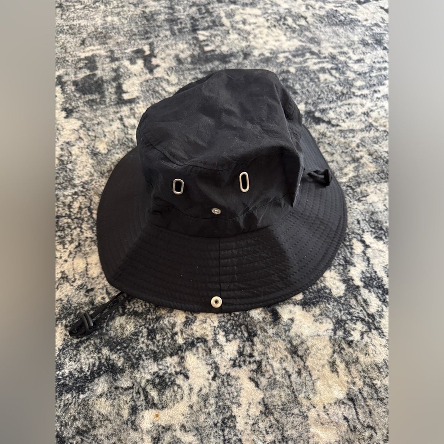 Pre-Owned Unbranded Black Bucket Hat/Sun Hat