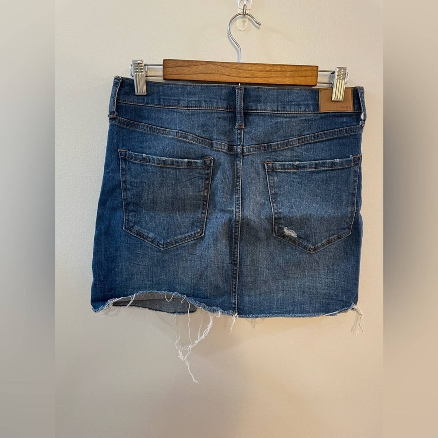 Size 8 Aeropostale Distressed Jean Skirt