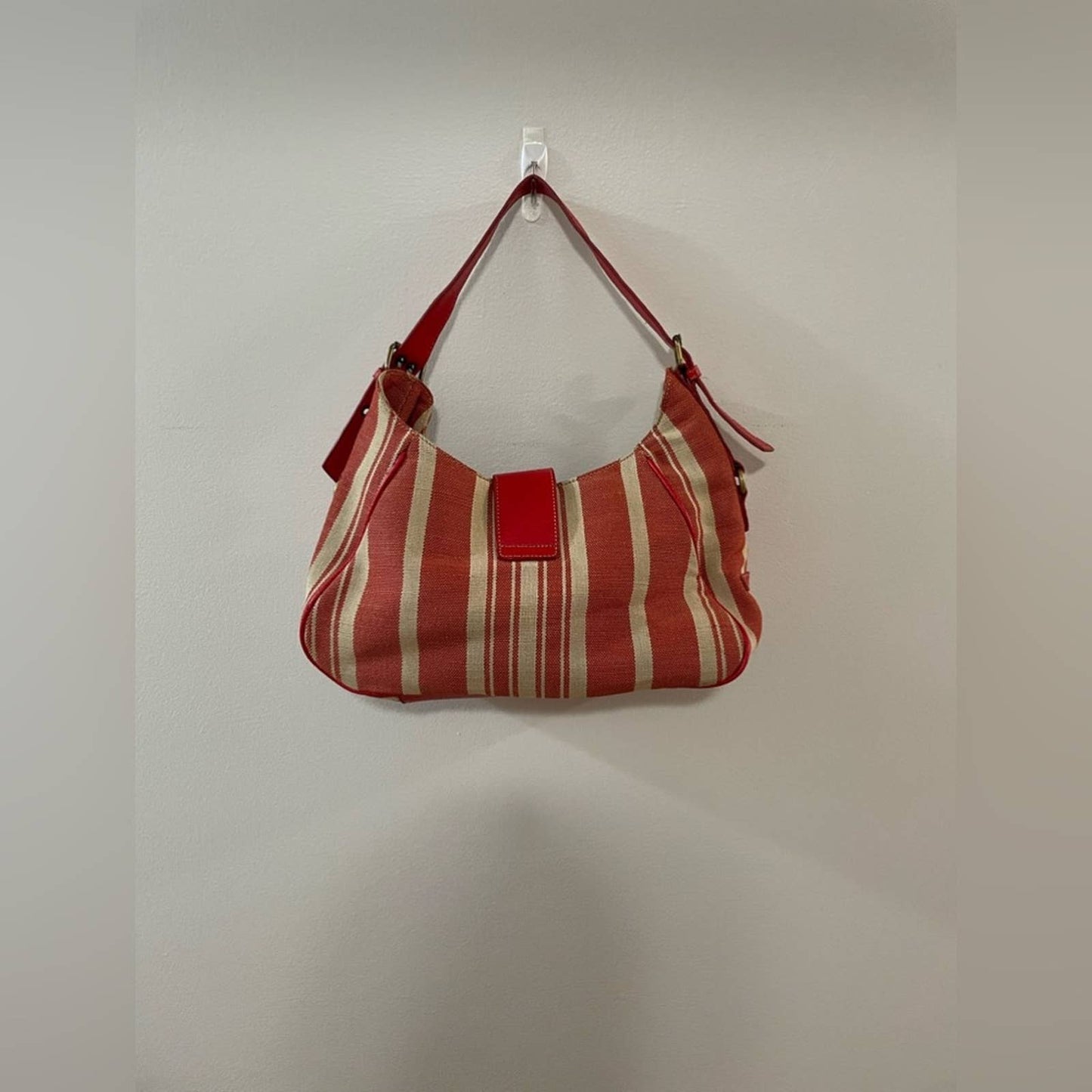 Tommy Hilfiger Red Shoulder Bag